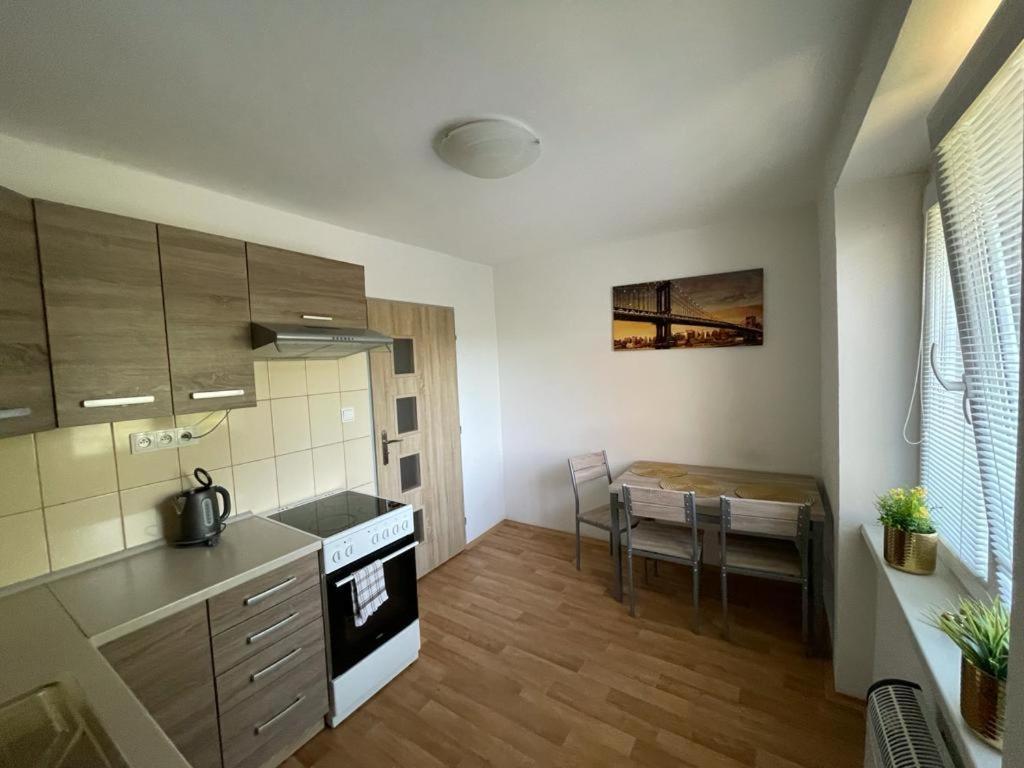 Apartmany - Skolni Chomutov Eksteriør bilde